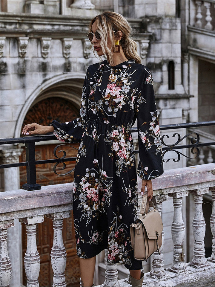 Sara Elegant blomsterkjole