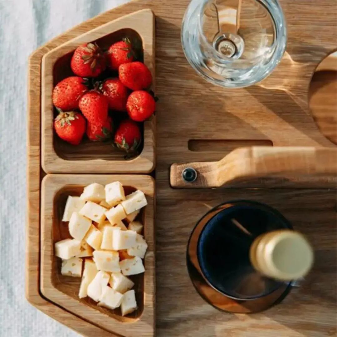 Bærbart Vinbord for Utendørs Bruk – Perfekt for Piknik
