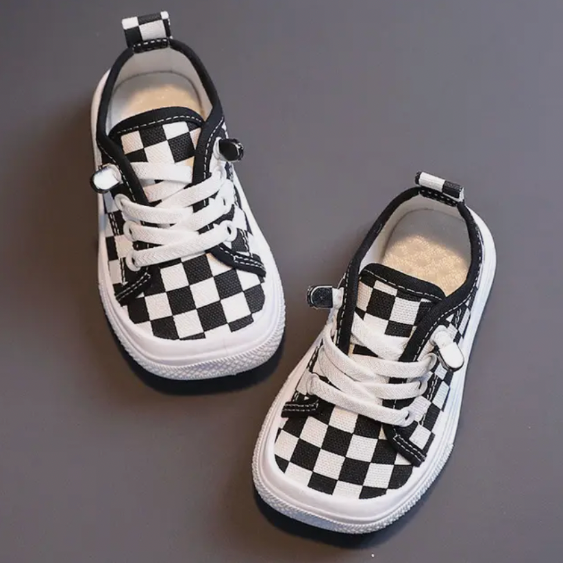 Barnesko: Barfot Sneakers for Aktive Barn