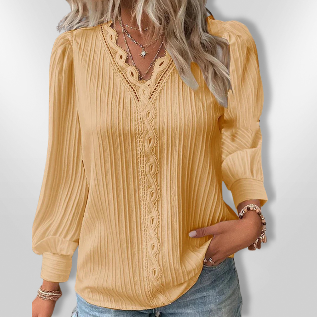 Elegant Langermet Damebluse med Plisserte Detaljer