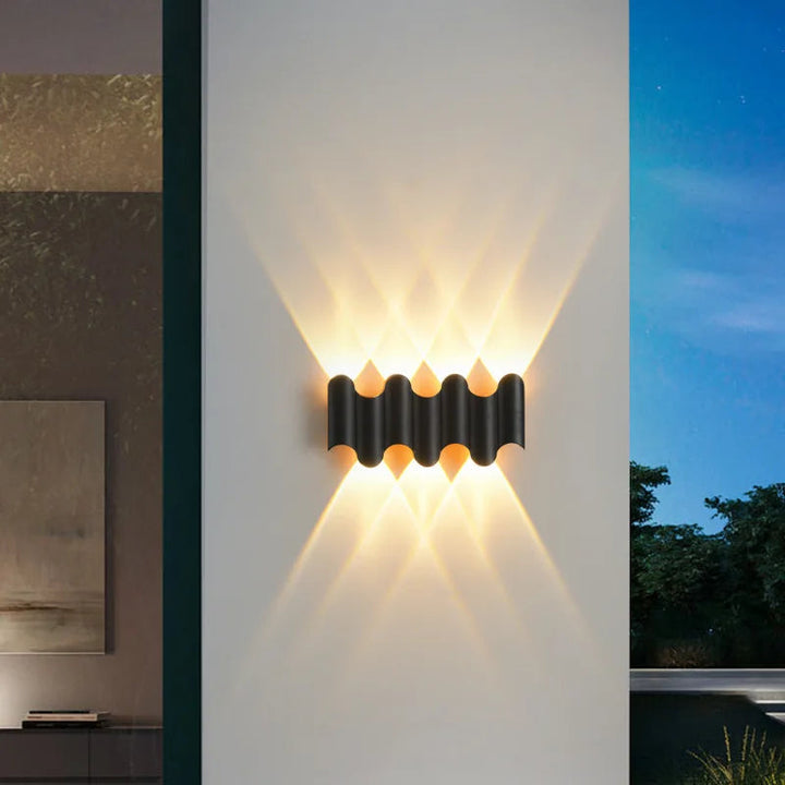 Interiør Moderne Vegglampe – Elegant LED-lys i Gull