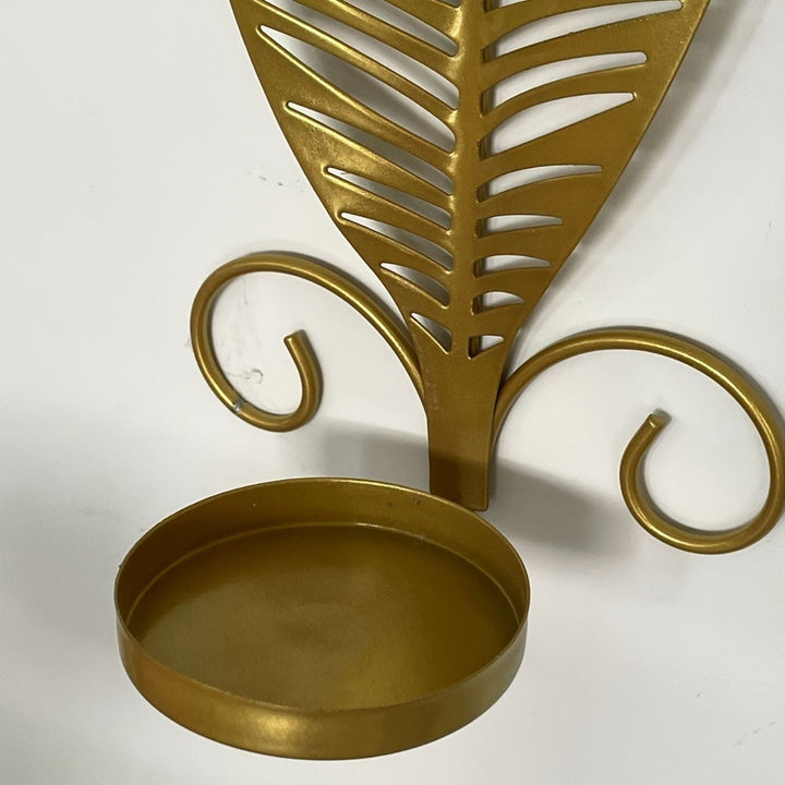 Elegant Vegglampe med Bladdesign for Stilig Interiør