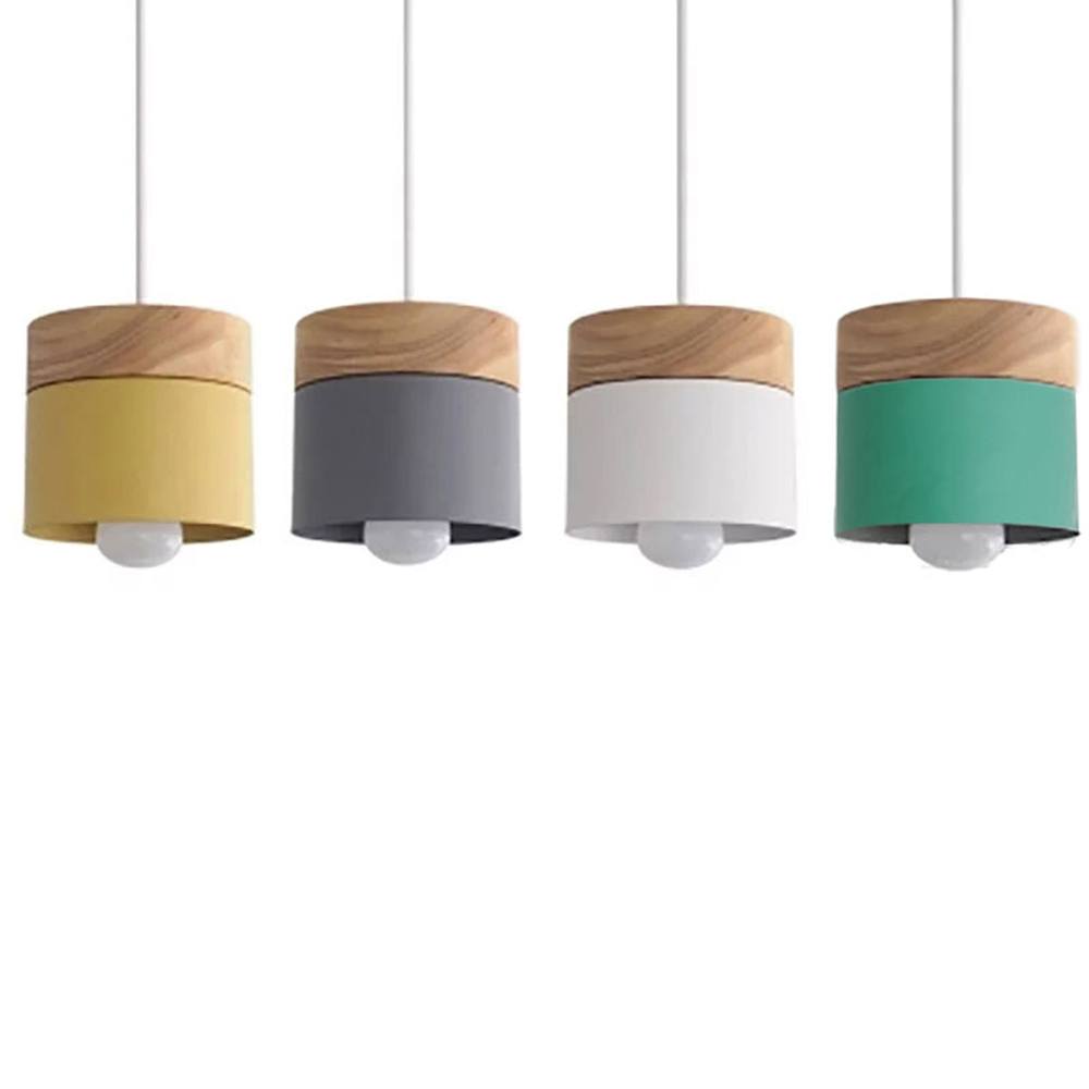 Wood Pendellamper – Fargerikt Tre og Metall Design