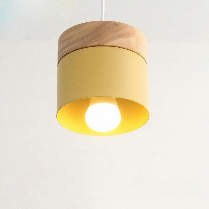 Wood Pendellamper – Fargerikt Tre og Metall Design