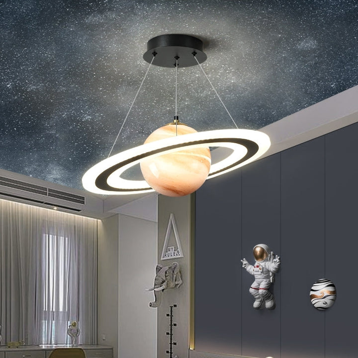 Moderne LED Pendellampe – Futurisk Planetdesign