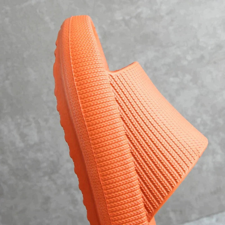 Herreslippers: Robust Komfort for Aktive Dager