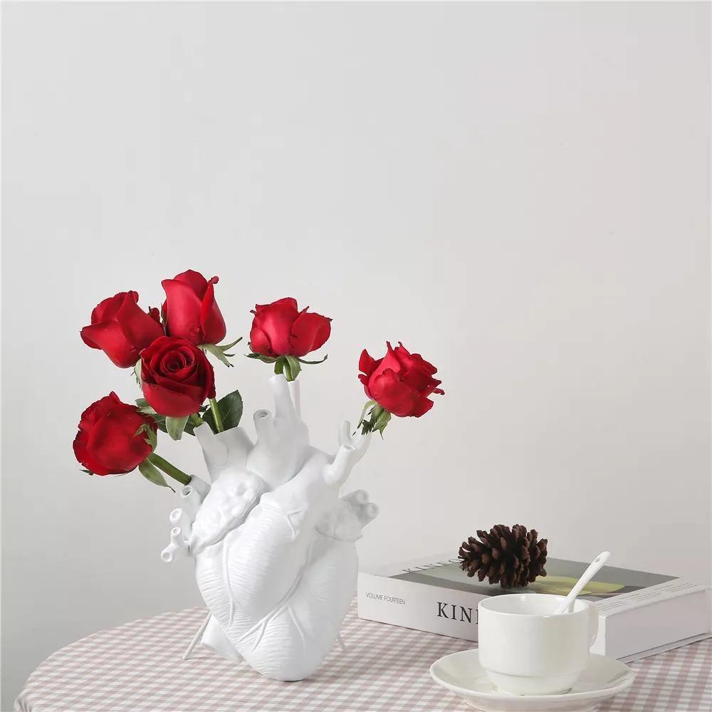 Hjerteformet Vase for Innendørs Dekorasjon