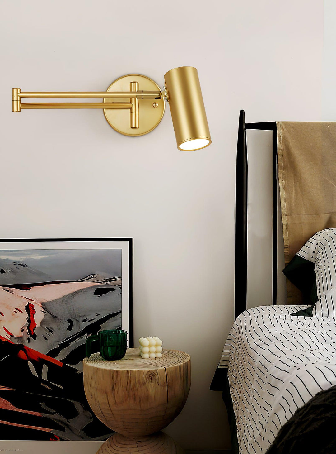 Svingarm Vegglampe | Justerbar LED Vegglampe i Metall