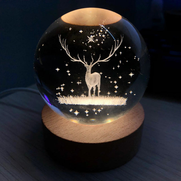 Månekrystallkule med LED-belysning