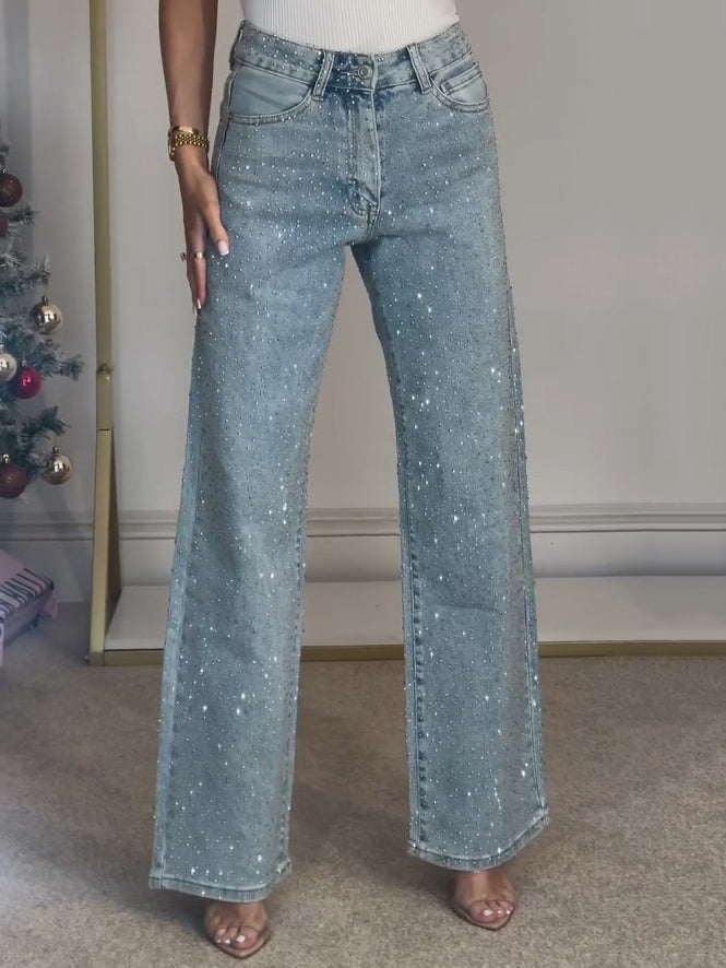 Damejeans med Høy Midje og Glitrende Detaljer