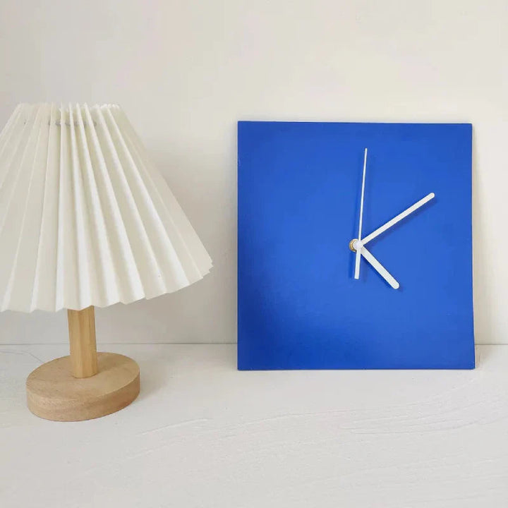 Moderne Geometrisk Veggklokke for Stilfull Innredning