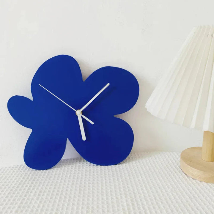 Moderne Geometrisk Veggklokke for Stilfull Innredning