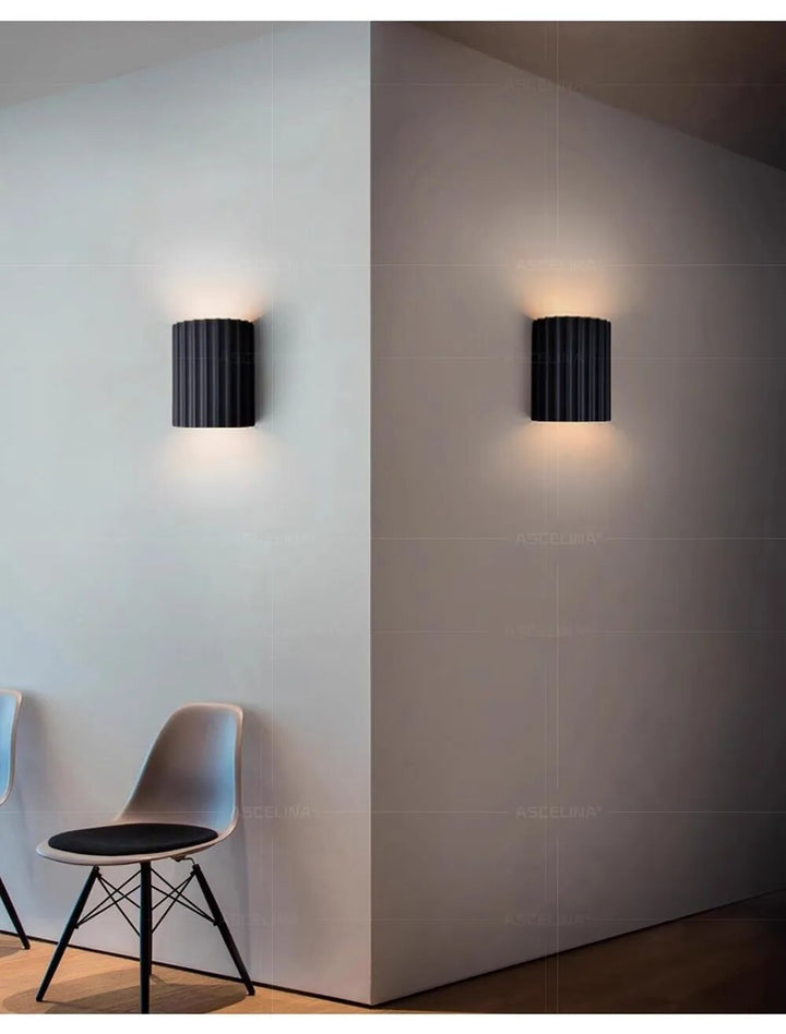 Moderne Vegglampe: Elegant Belysning for Stue og Soverom
