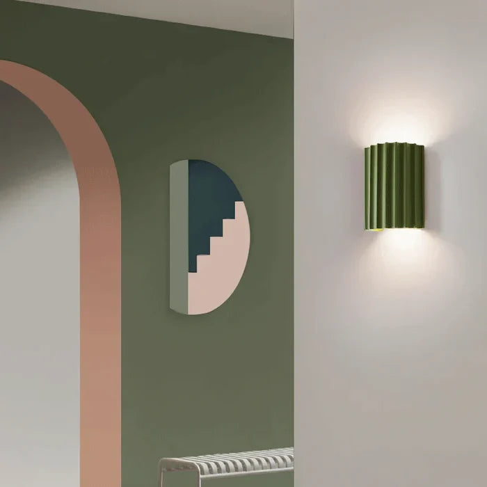 Moderne Vegglampe i Kunstnerisk Design