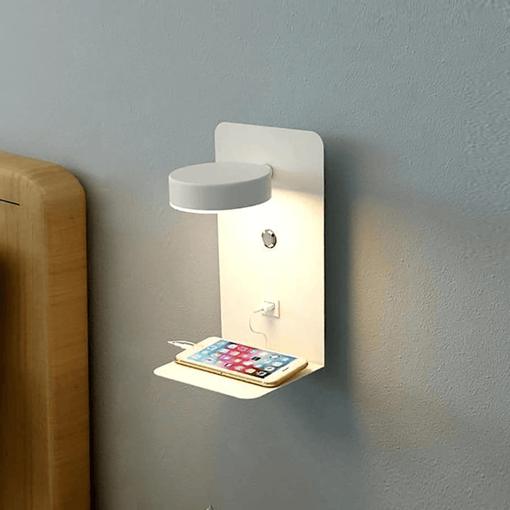 Vegglampe med Roterbart Hode og USB-Lader – Perfekt Leselys