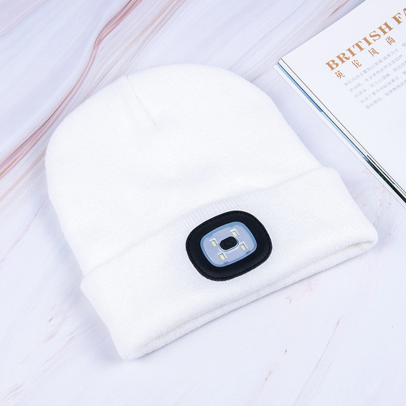 Unisex Oppladbar Strikket Lue med LED Lys – Perfekt for Mørke Kvelder