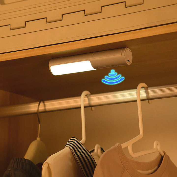 Smart LED Nattlampe med Bevegelsessensor