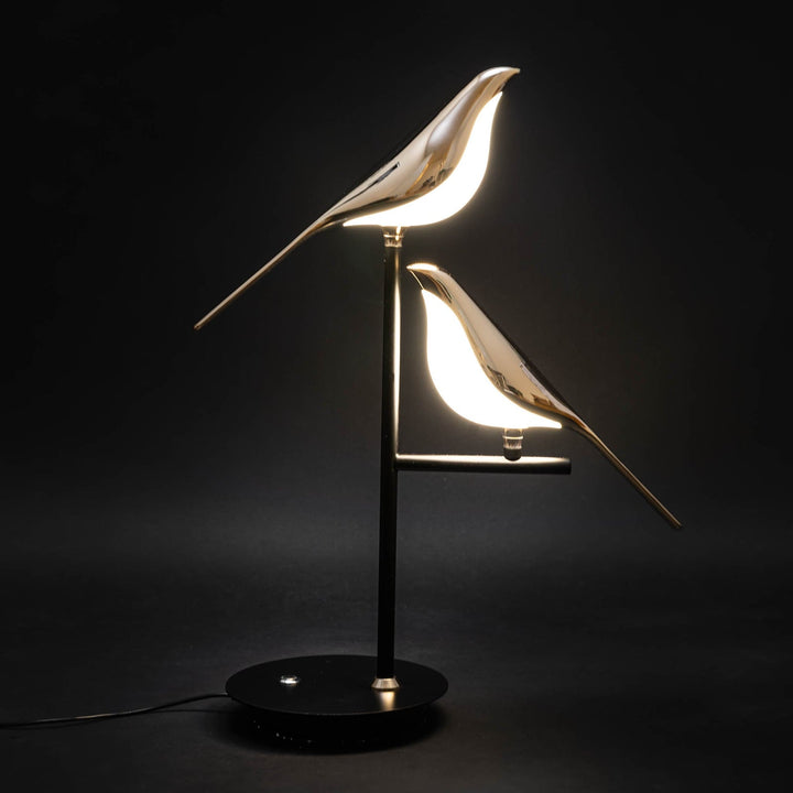 LED-bordlampe - Postmoderne Gullfugldesign