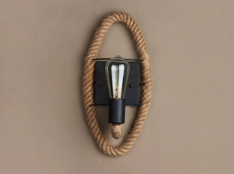 Vintage Vegglampe for Koselig Belysning og Rustikk Sjarm